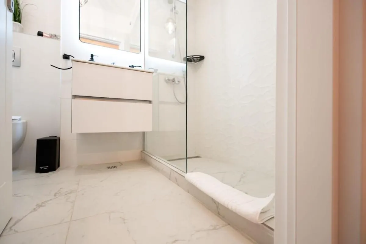 Blvd Ivory Pipera Ap 9B7 Apartment Bucureşti